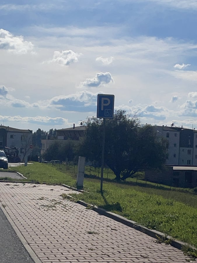 Bezbariérové parkoviště