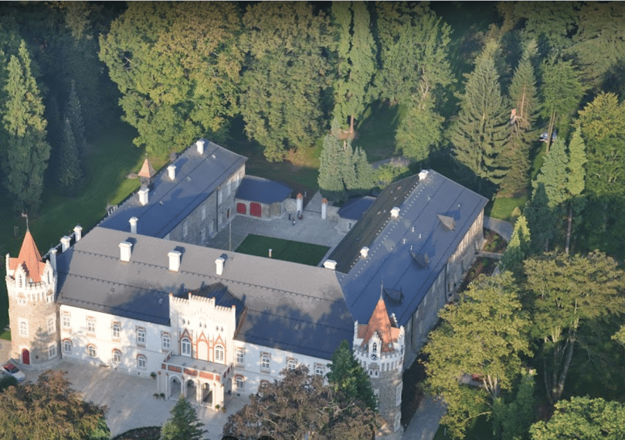 Zámecký hotel Chateau Herálec