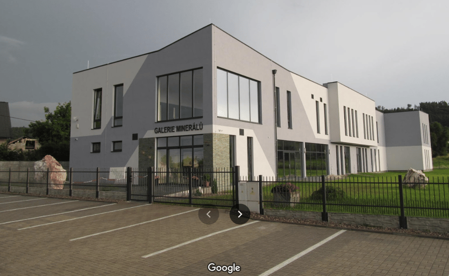 Galerie minerálů - muzeum minerálů a drahých kovů Dvůr Králové n. L