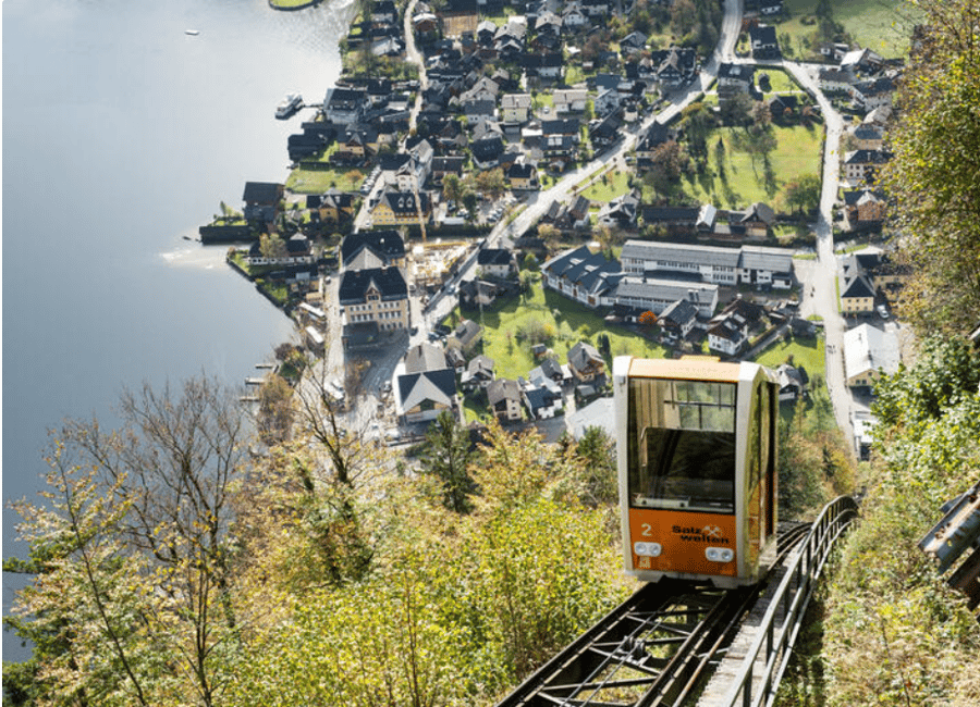 Lanovka na Skywalk, Hallstatt, Rakousko