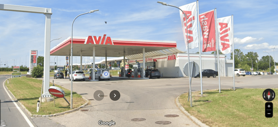Čerpací stanice AVIA, Baja, Naďarsko