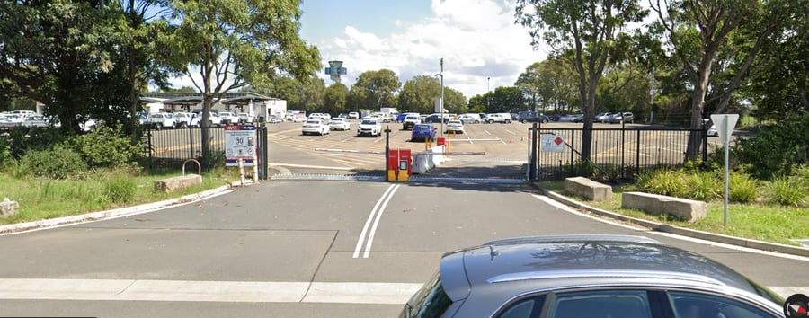 Avis - půjčovna aut, Sydney, Austrálie