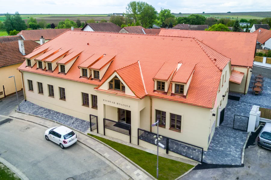 Restaurace Pivovar, Hnanice   