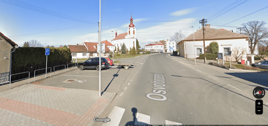Parkoviště, ul. Osvobození, České Meziříčí