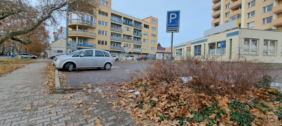 Parkoviště Pražská ul., Znojmo