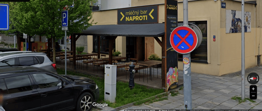   Mléčný bar NAPROTI, Moravská Ostrava