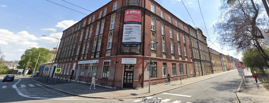   Lékárna U Zlatého raka, Hornopolní ul., Moravská Ostrava