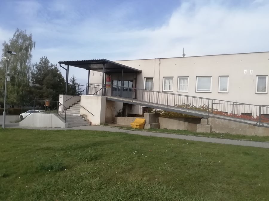 Česká pošta Kostelec nad Labem