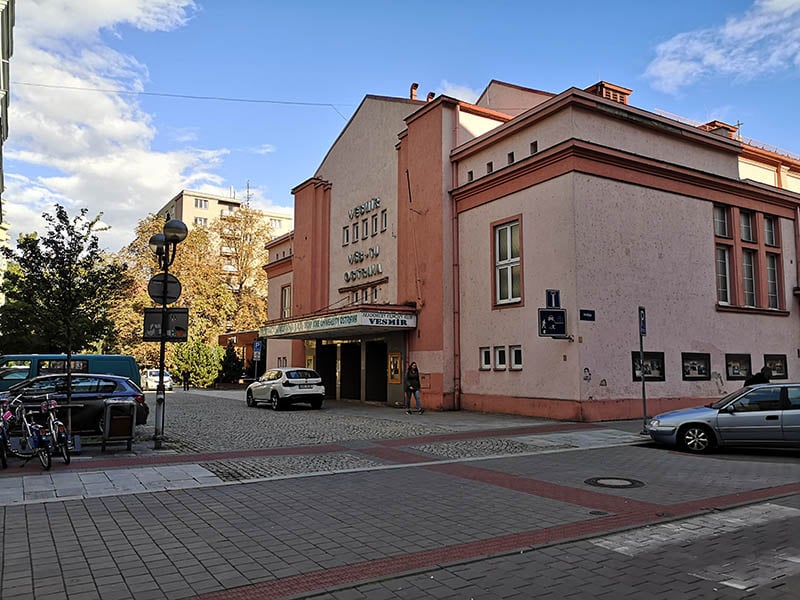   Kino Vesmír, Moravská Ostrava