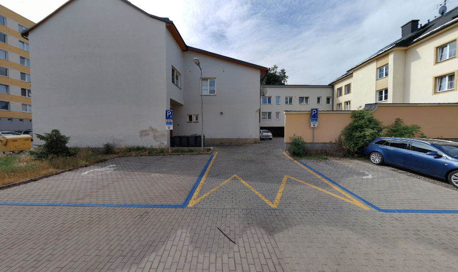 Parkoviště Srázná, Jihlava 