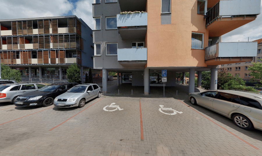 Parkoviště, ul. Dr. Jiřího Procházky, Jihlava 