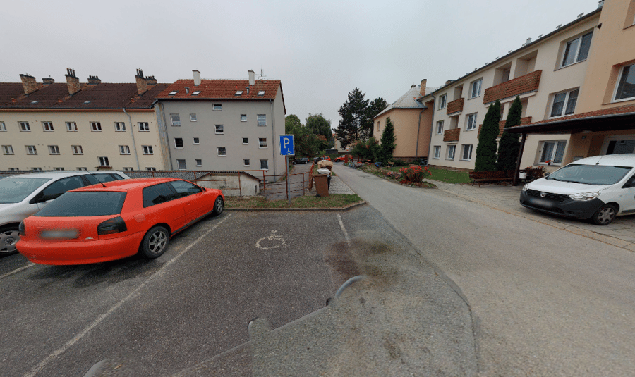 Parkoviště Bratrská, Dačice 