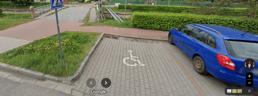 Parkoviště Nábř. Irmy Geisslové, Jičín  