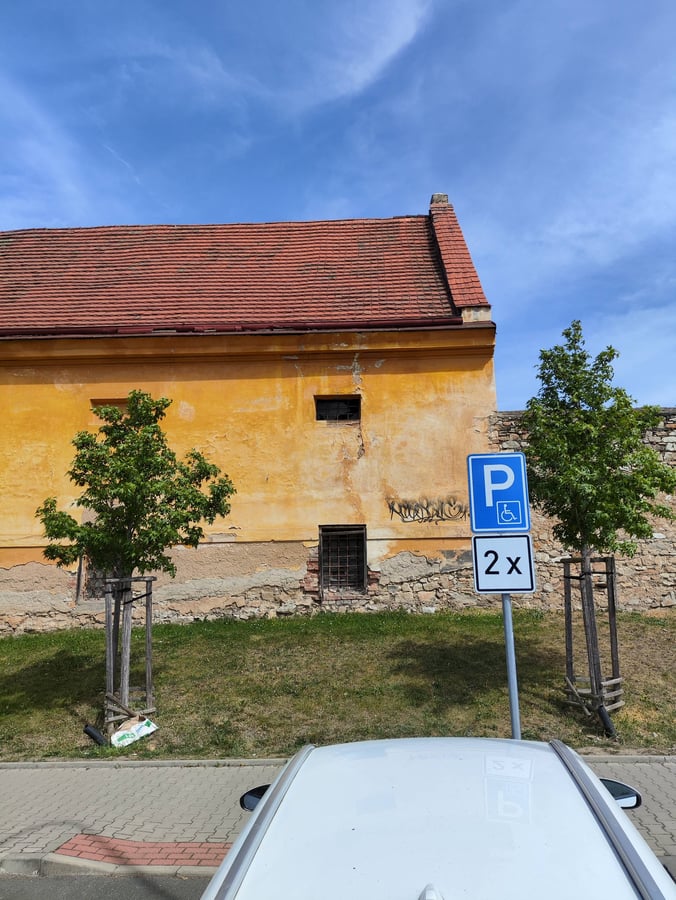 Parkoviště Hloubětínská, Praha 14-Hloubětín