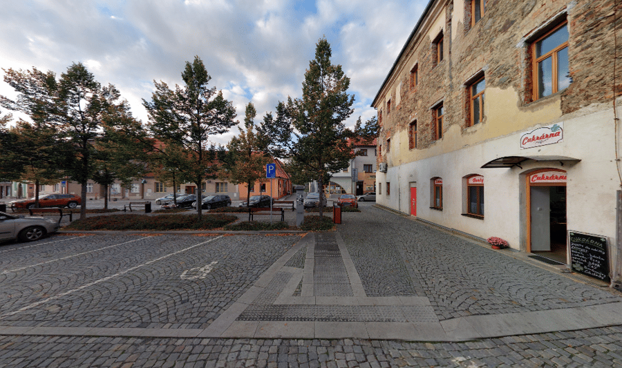 Parkoviště Husovo nám., Ledeč nad Sázavou 