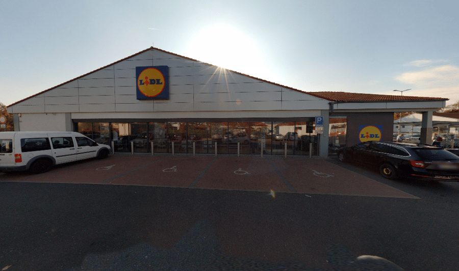 Parkoviště Lidl, Český Brod 