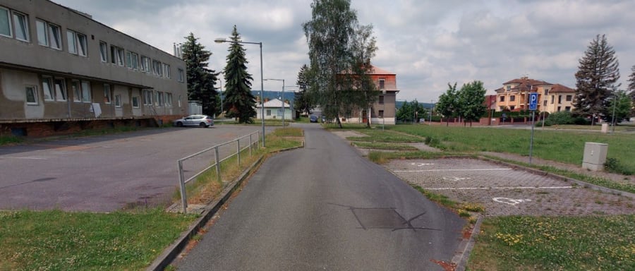 Parkoviště, Armádní ul., Rokycany