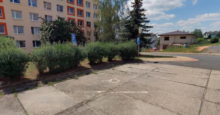 Parkoviště Frojtíkova ul., Rakovník
