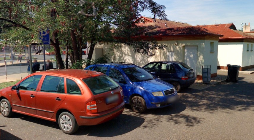 Parkoviště autobusové nádraží, nábř. Dr. Beneše, Rakovník