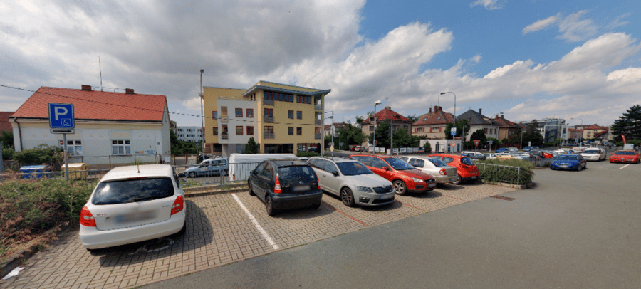 Parkoviště Veverkova ul., Hradec Králové