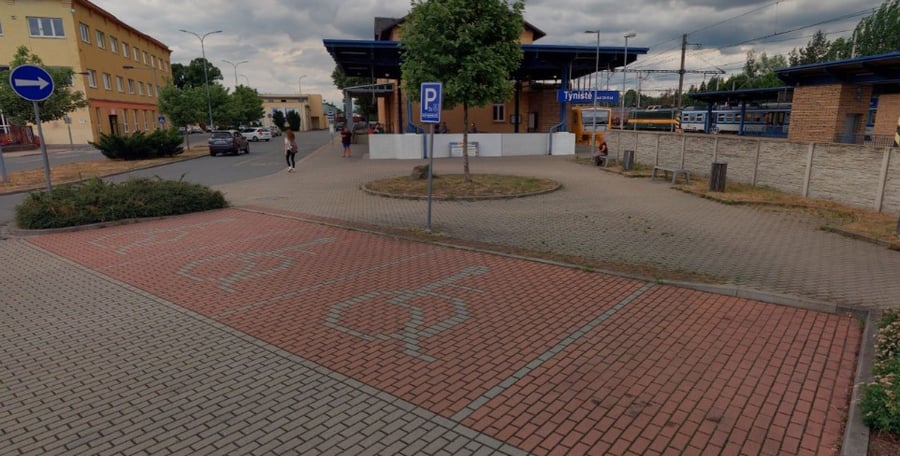 Parkoviště vlakové nádraží, Nádražní ul., Týniště nad Orlicí