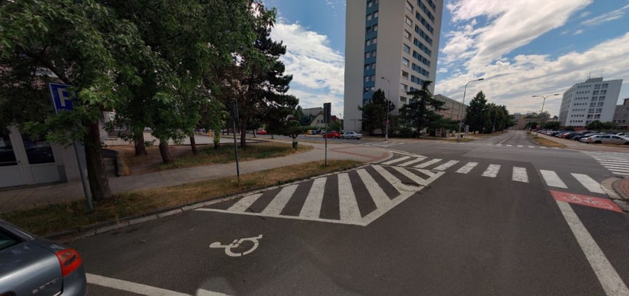 Parkoviště Kubelíkova ul., Hradec Králové