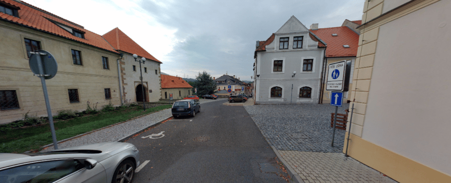 Parkoviště Sládkova ul., Kadaň