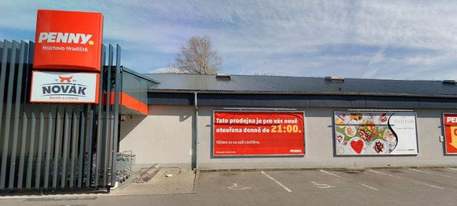 Parkoviště Penny Market, ul. Víta Nejedlého, Mnichovo Hradiště