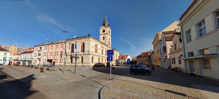 Parkoviště Masarykovo nám., Mnichovo Hradiště