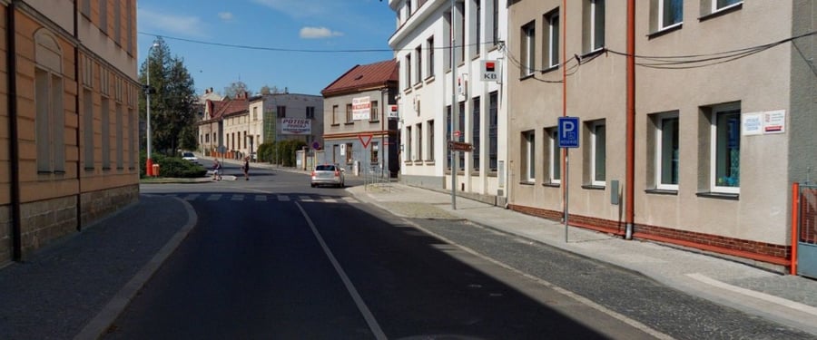 Parkoviště ul. Jana Švermy, Mnichovo Hradiště