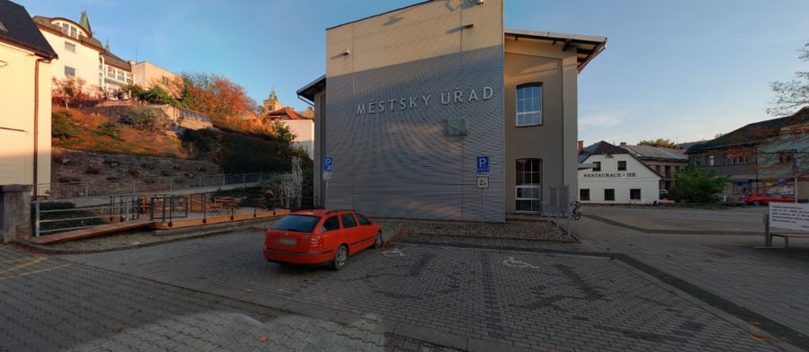 Parkoviště Riegrovo náměstí, Semily