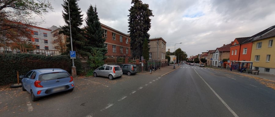 Parkoviště nemocnice, Žižkova ul., Kolín