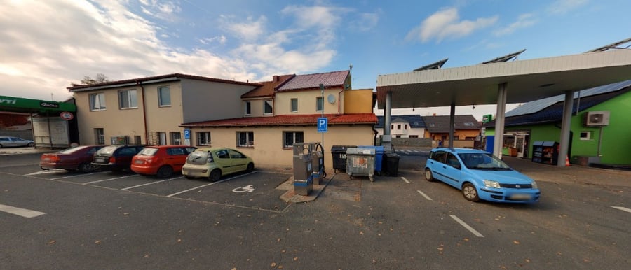 Parkoviště Jungmannova ul., Uhlířské Janovice