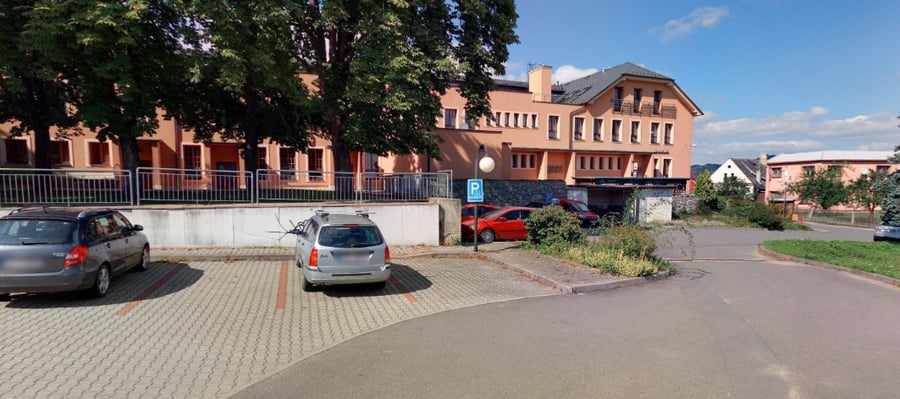 Parkoviště kino, Kopečná ul., Odry