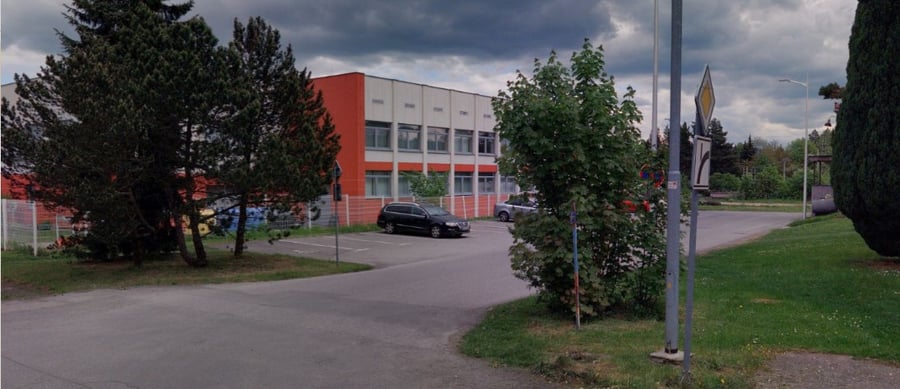 Parkoviště ul. Železničního vojska, Valašské Meziříčí