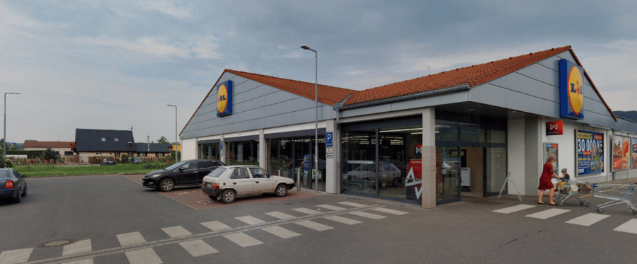 Parkoviště Lidl, Pražská ul., Lety