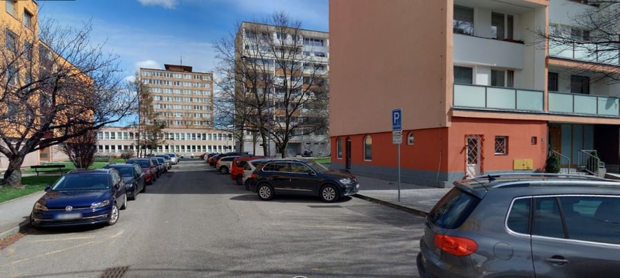 Parkoviště Vodárenská ul., Kladno - Kročehlavy