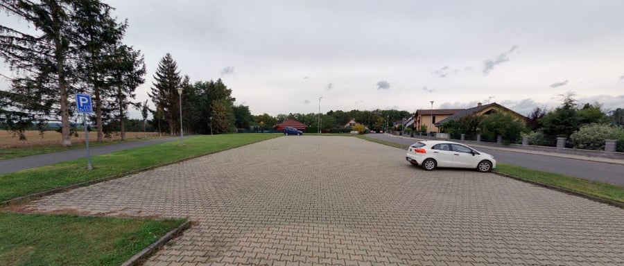 Parkoviště ul. Ke Koupališti, Čáslav - Nové Město