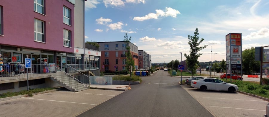 Parkoviště Nákupní ul., Jesenice