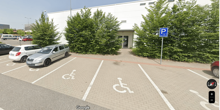 Parkoviště Tesco Obchodní ul., Trutnov