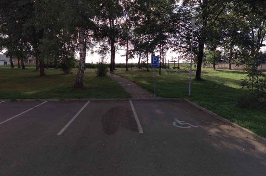 Parkoviště Veselého ul., Kardašova Řečice 