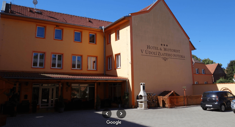 Hotel& Motorest  V Údolí Zlatého potoka Blšany 