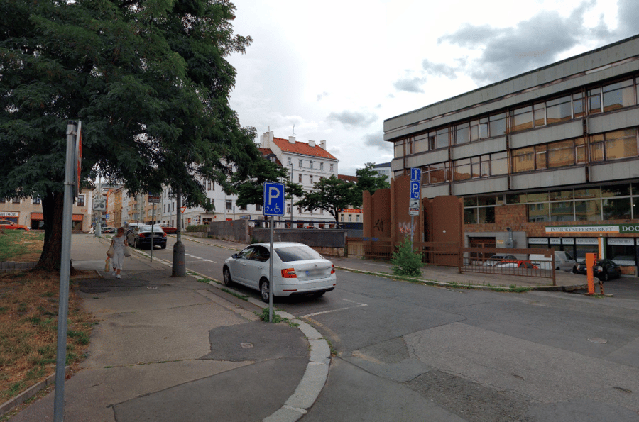 Parkoviště Čihákova ul., Praha 9