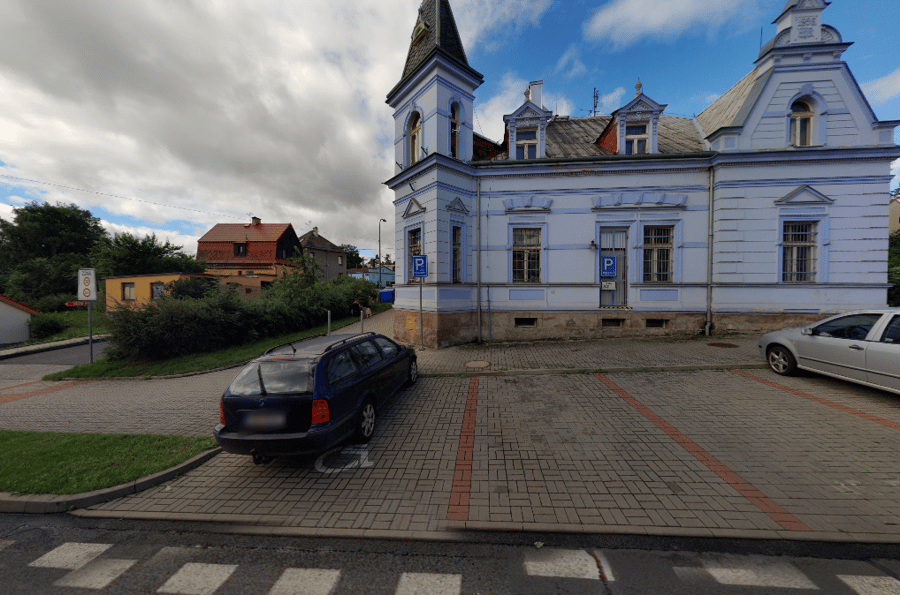 Parkoviště Hlavní ul., Dalovice 