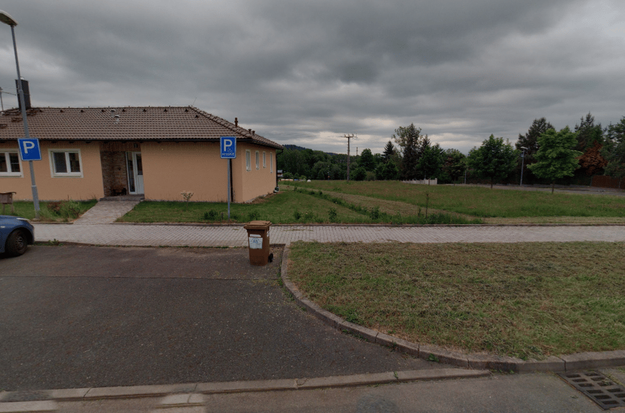 Parkoviště Severní ul., Planá 