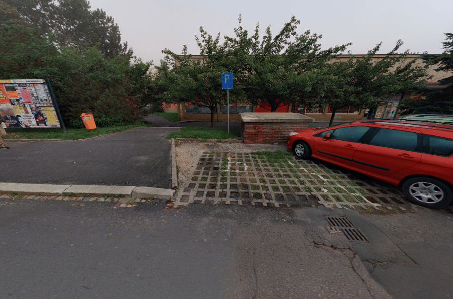 Parkoviště Alšova ul., Sokolov 