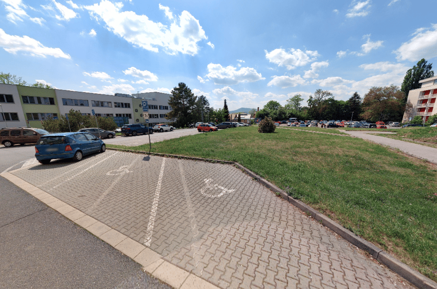 Parkoviště Purkyňova ul., Česká Lípa 