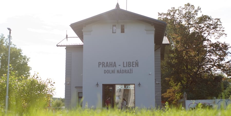 Kavárna Pauza Palmovka Praha 8-Libeň