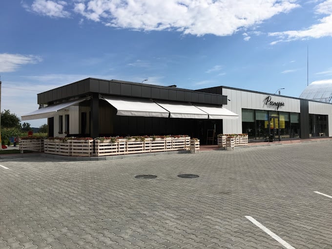 Restaurant Ronal, Ukrajina