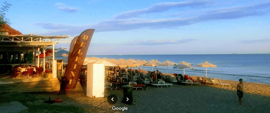 Přístup do moře - pláž Alexandroupoli Delfini
